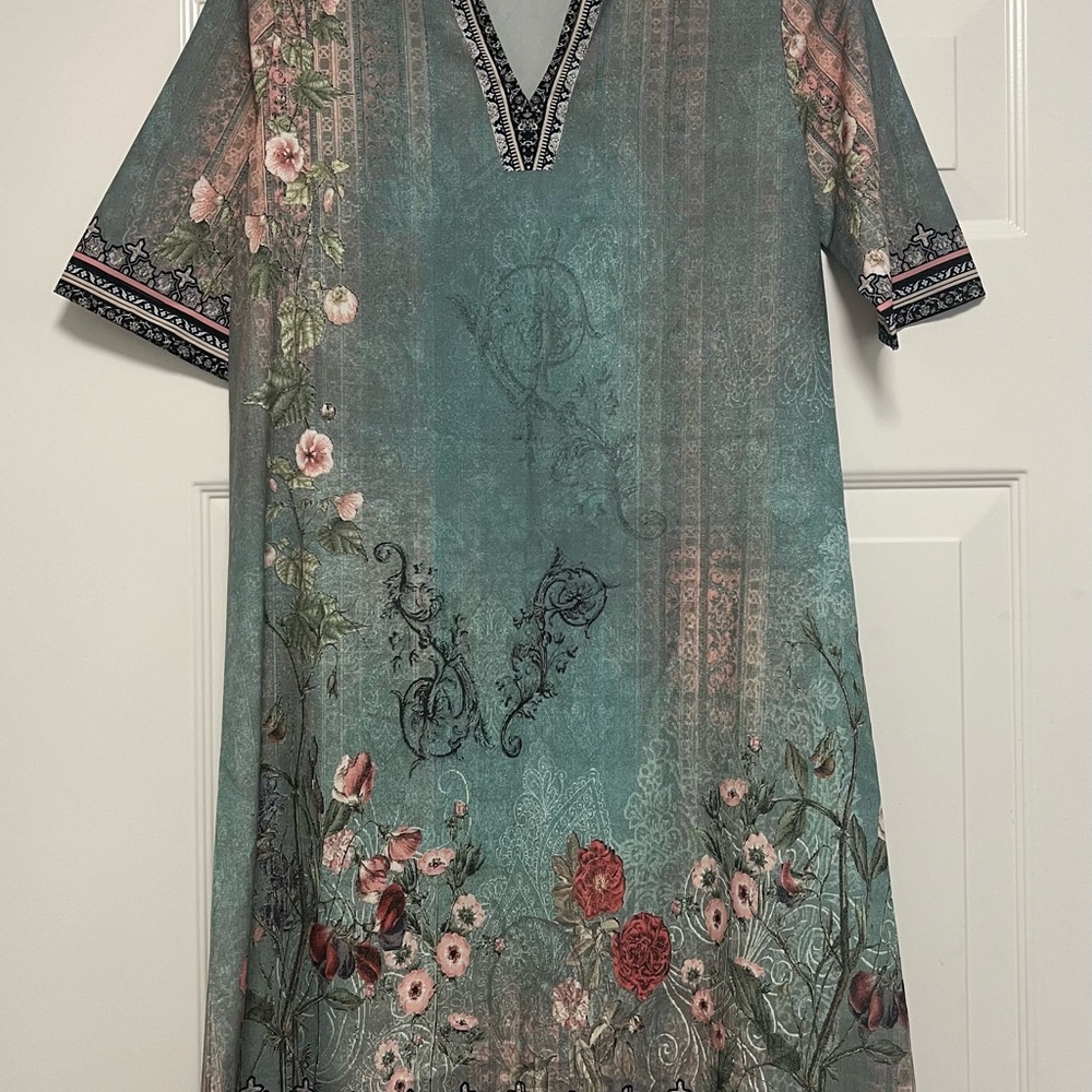 Chic Turquoise Blue Pink Floral V-neck Slip Dress Short Sleeve Size Small